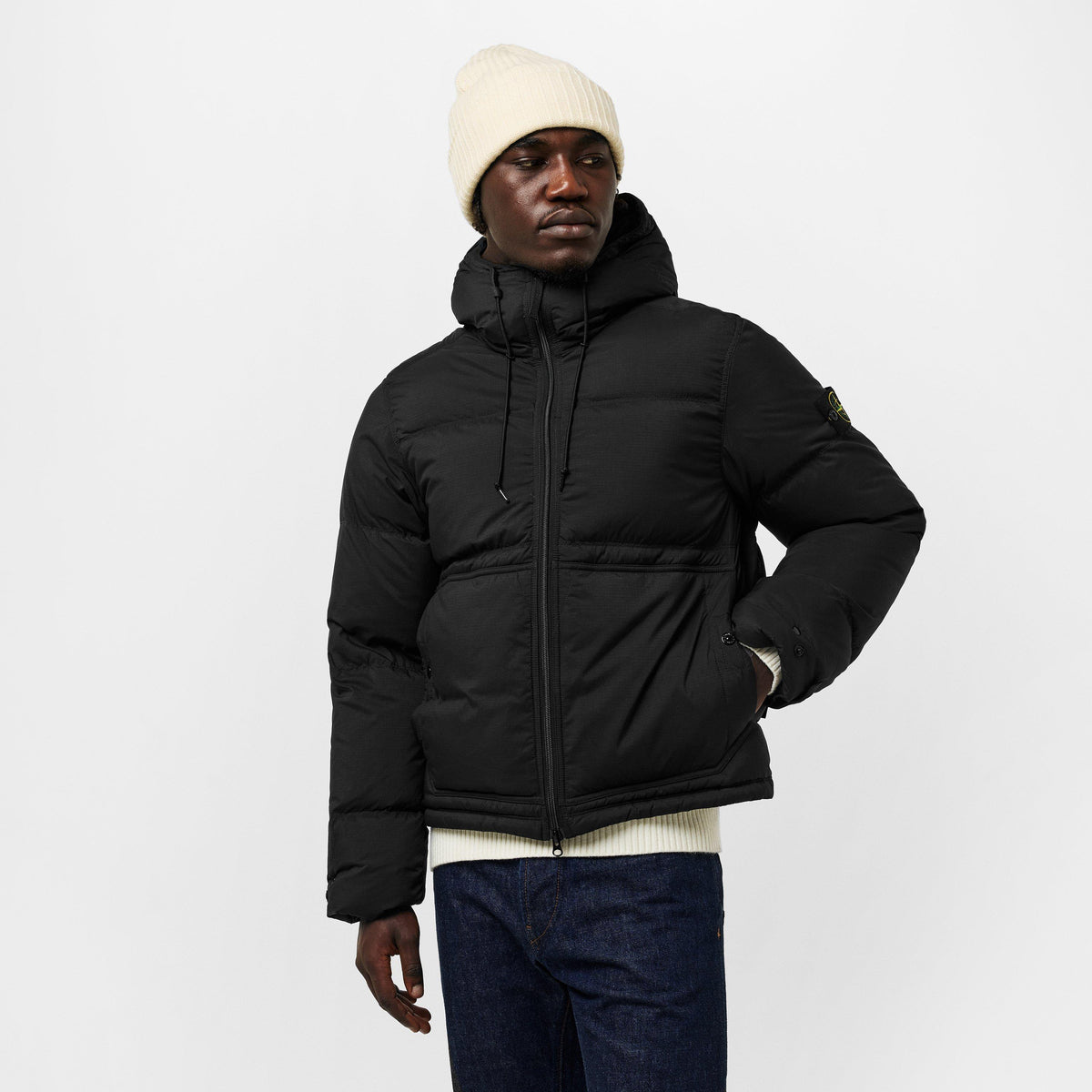 Nero V0029 - Stone Island - Men's Quilted Medium Puffer Jacket - 3