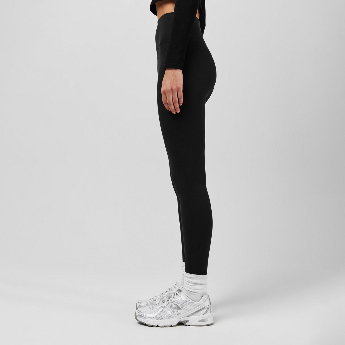Black - Lululemon - Womens Nylon Align High Rise 25 Yoga Pants - 5