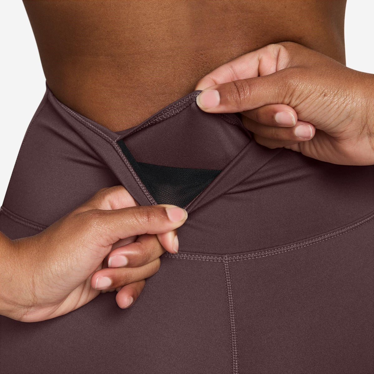 Tattoo - Nike - One Seamless Front High-Waisted Leggings Womens - 5