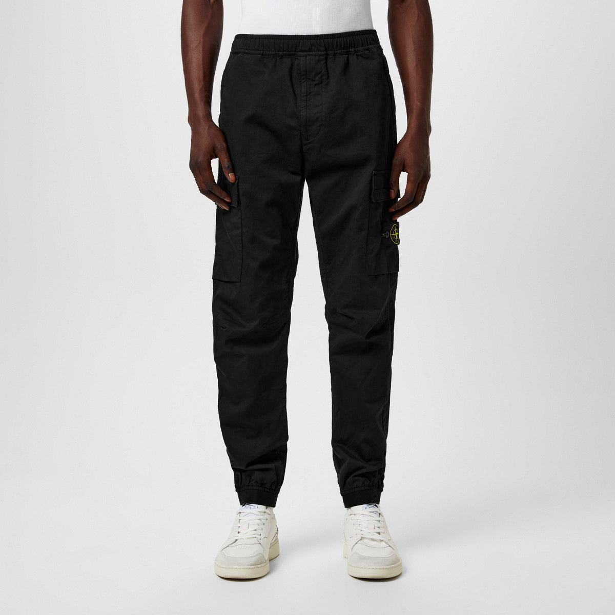 Nero A0029 - Stone Island - Raso Cargo Trousers - 1