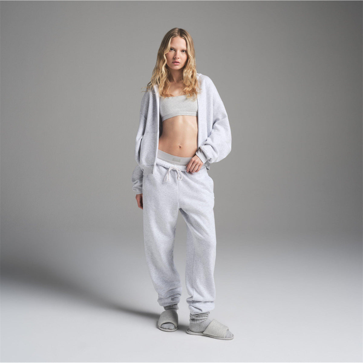Light Hthr Grey - SKIMS - Womens Cotton Fleece Classic Zip Up Hoodie - 4