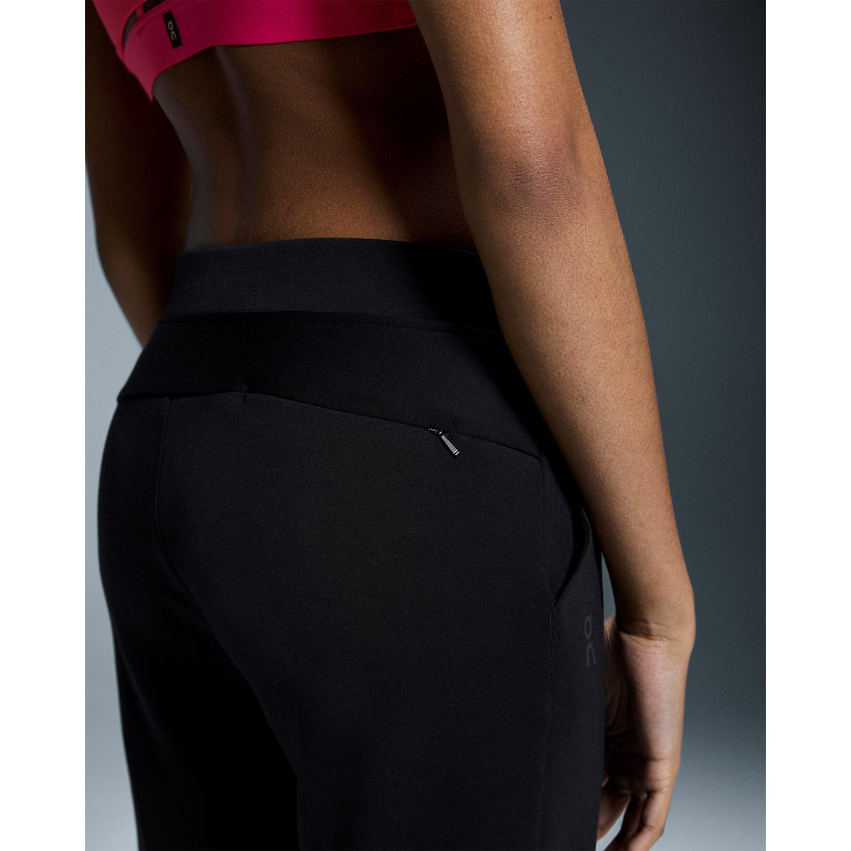Black - On - Sweat Pants - 2