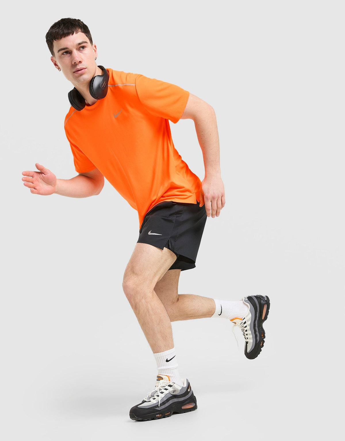 Nike Miler T-Shirt