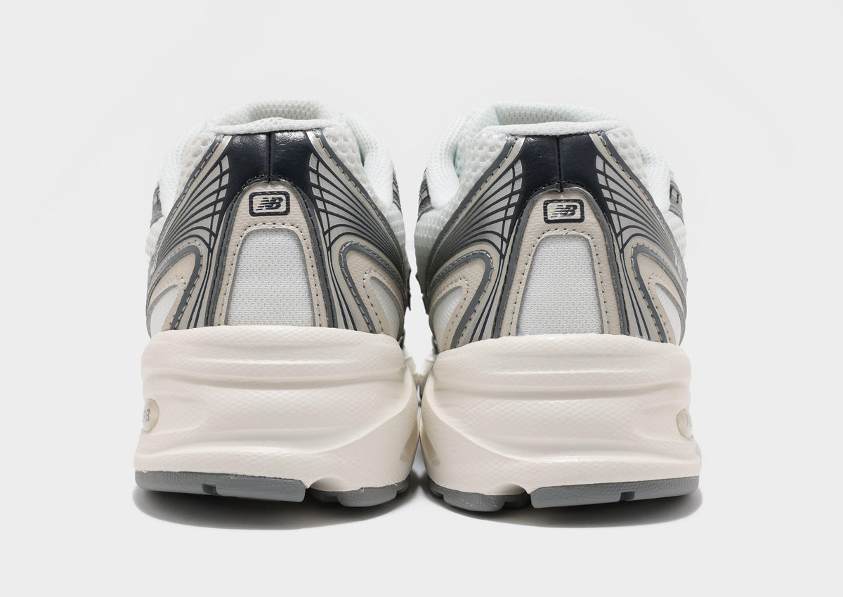 New Balance 740 Women's