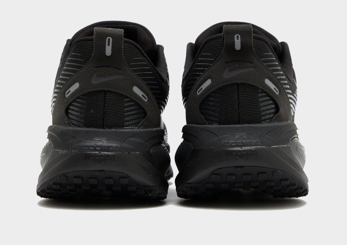 Nike Vomero 18