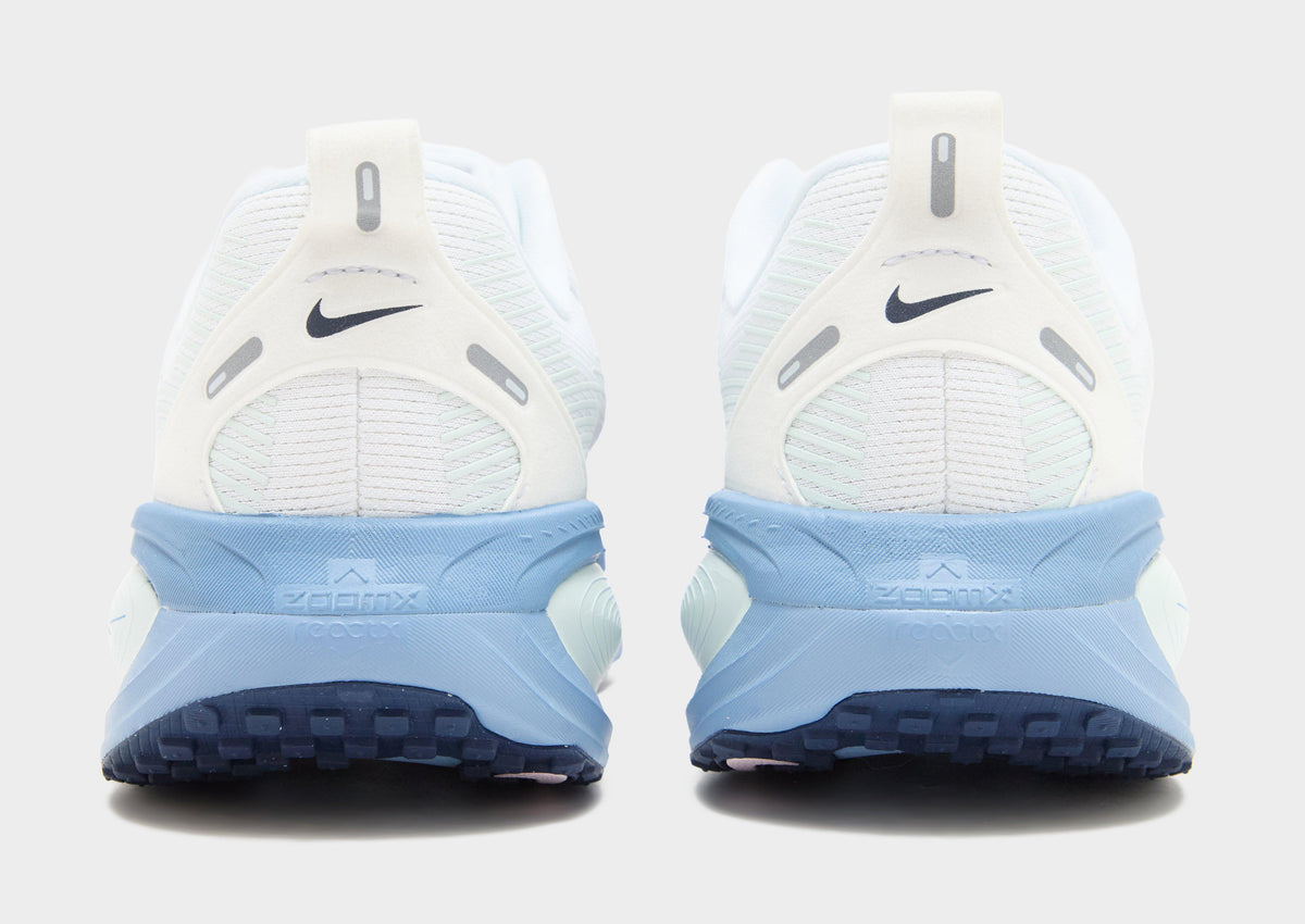 Nike Vomero 18 Women's