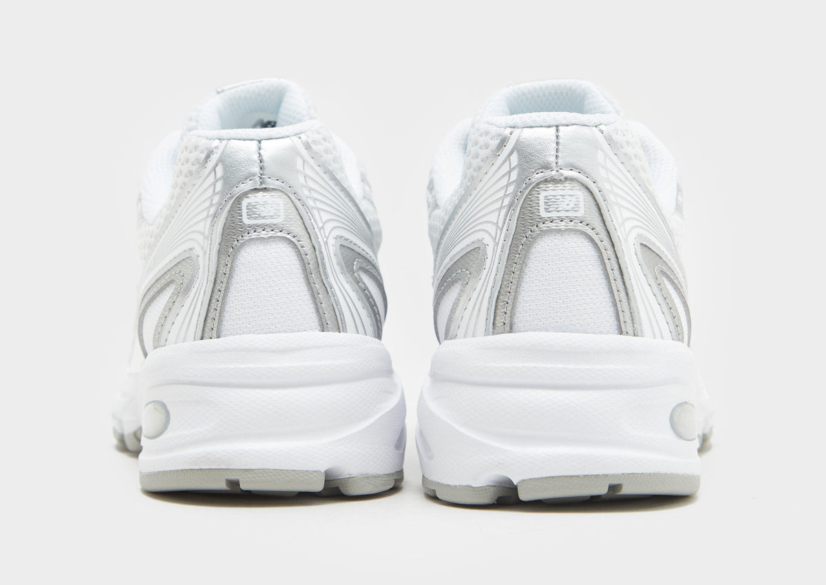New Balance 740 Women's