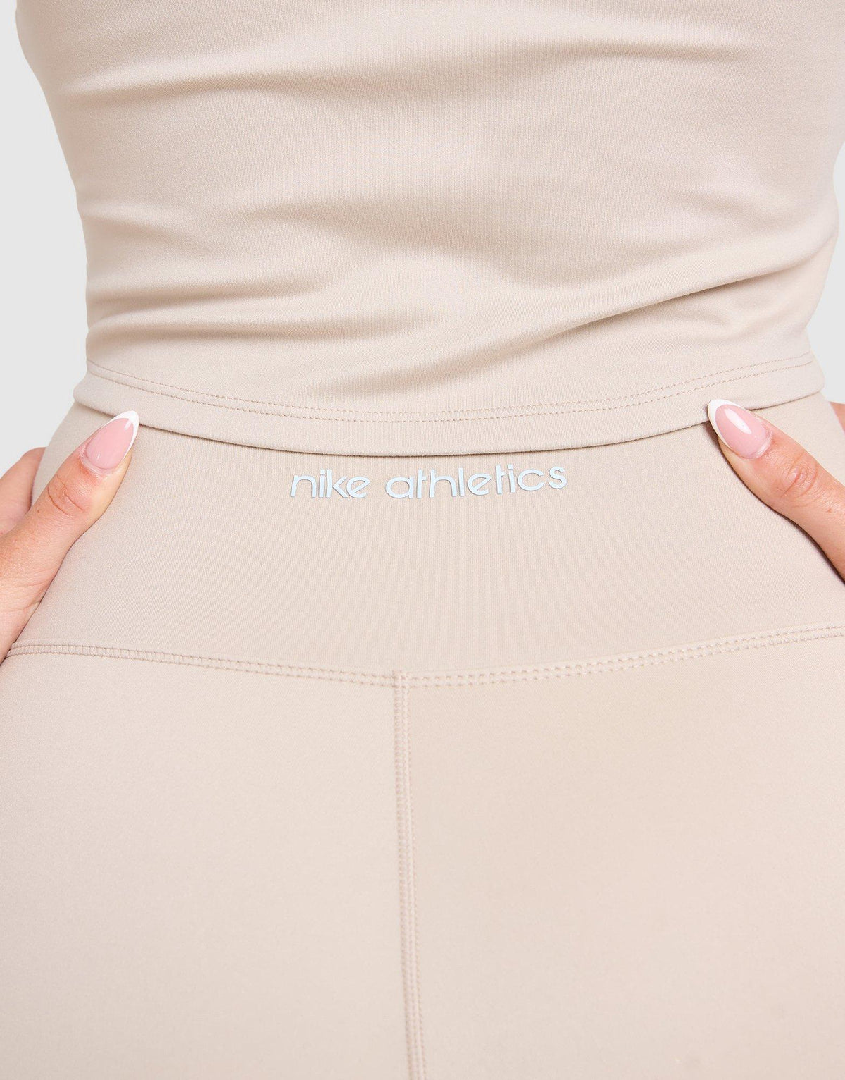 Nike Training Gym Life Swoosh V-Waist Leggings