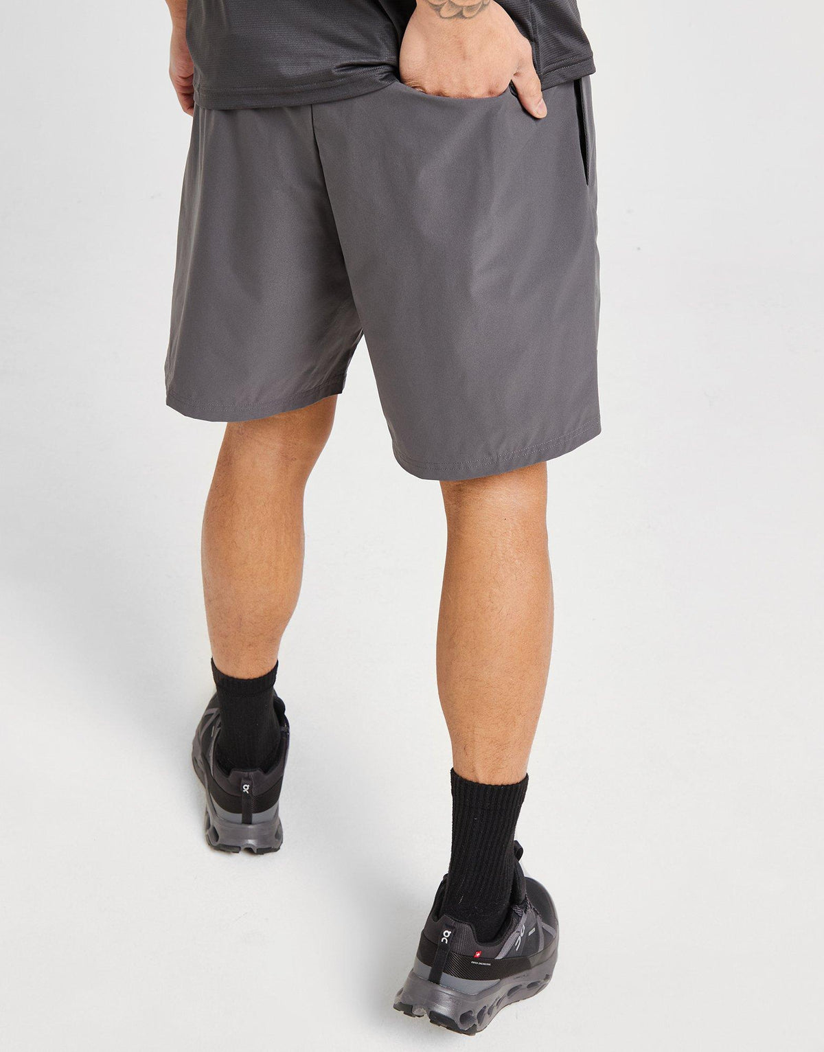 On Running Core 7" Shorts
