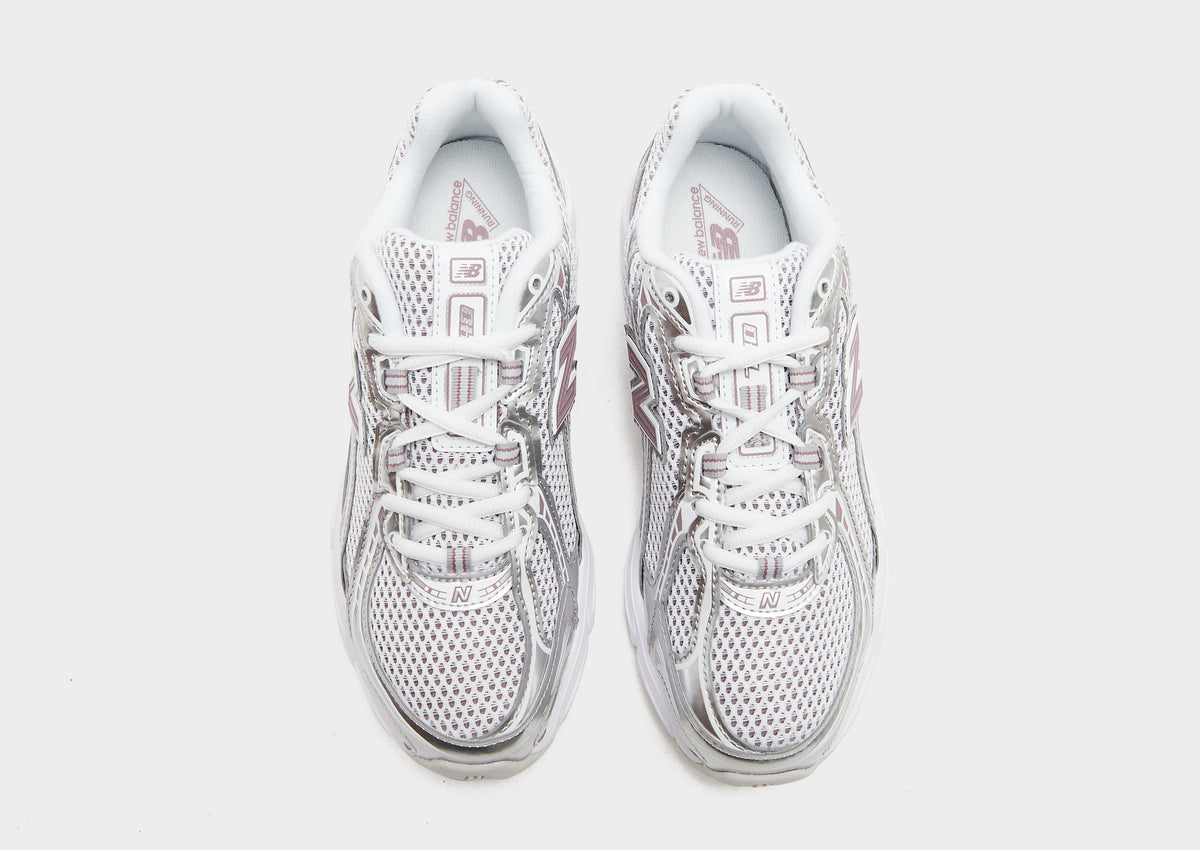 New Balance 740 Women's