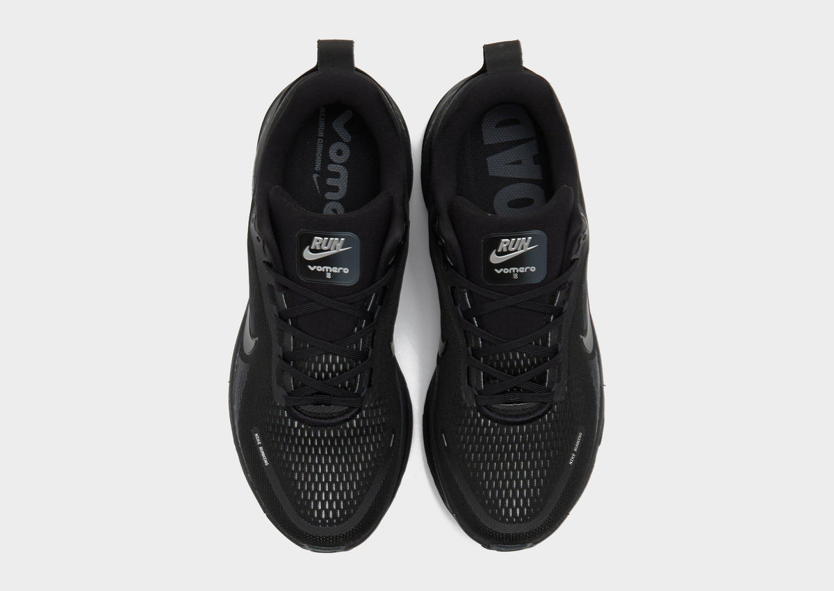 Nike Vomero 18