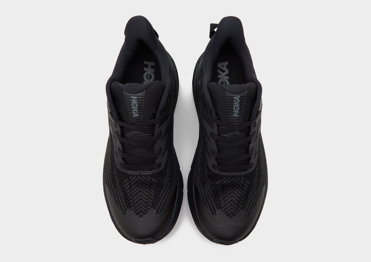 HOKA Challenger 8 GORE-TEX