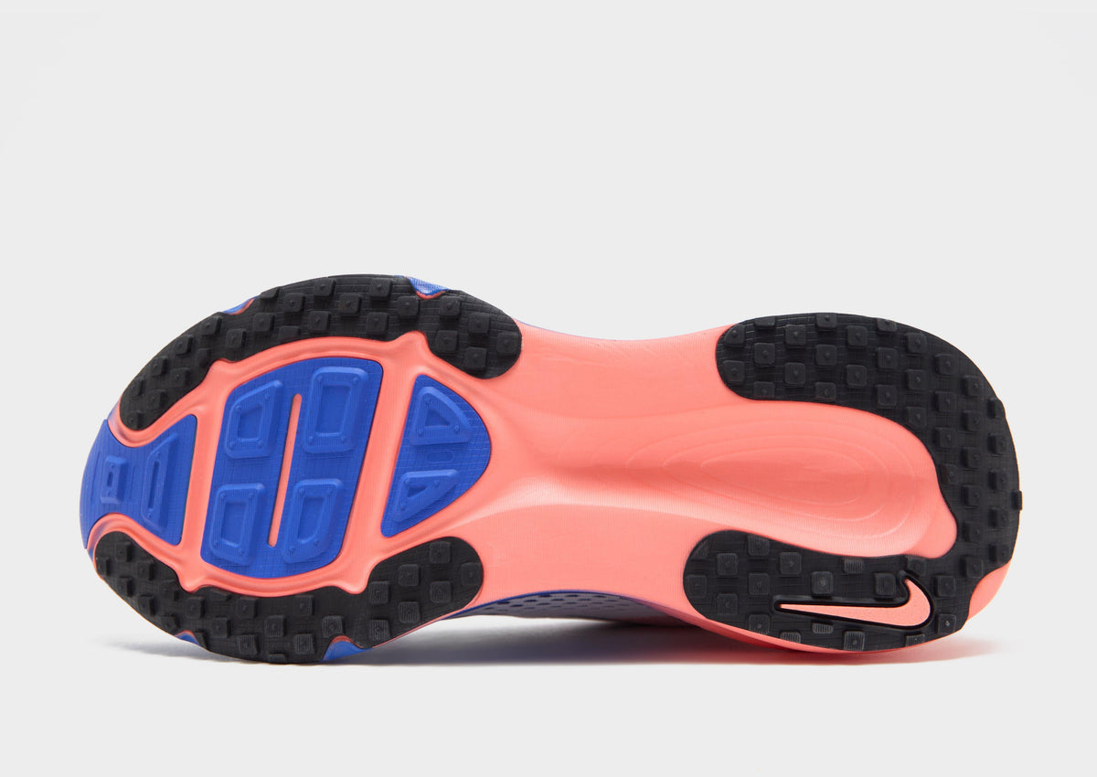 Nike Vomero 18